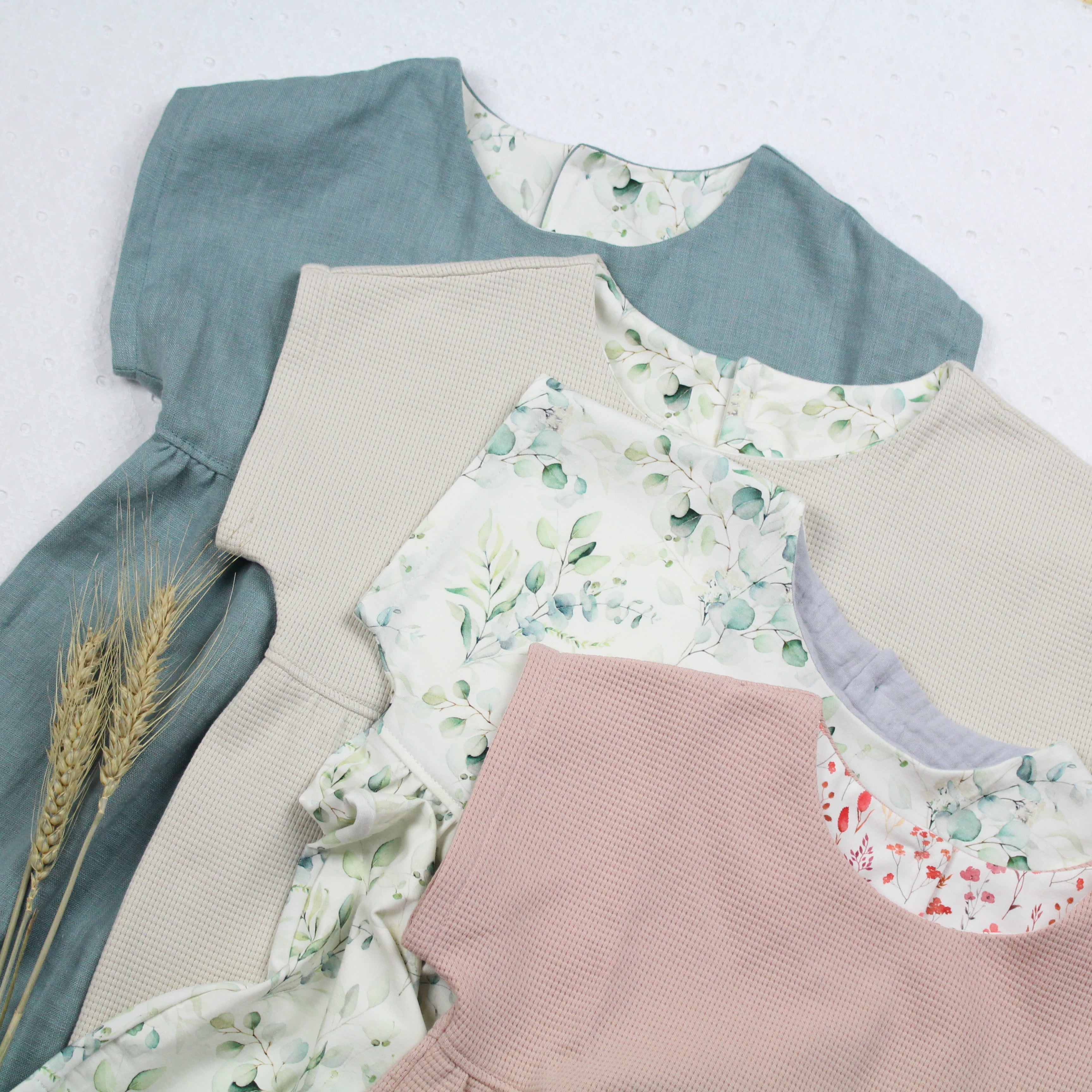 Assortiment de robes différents tissus