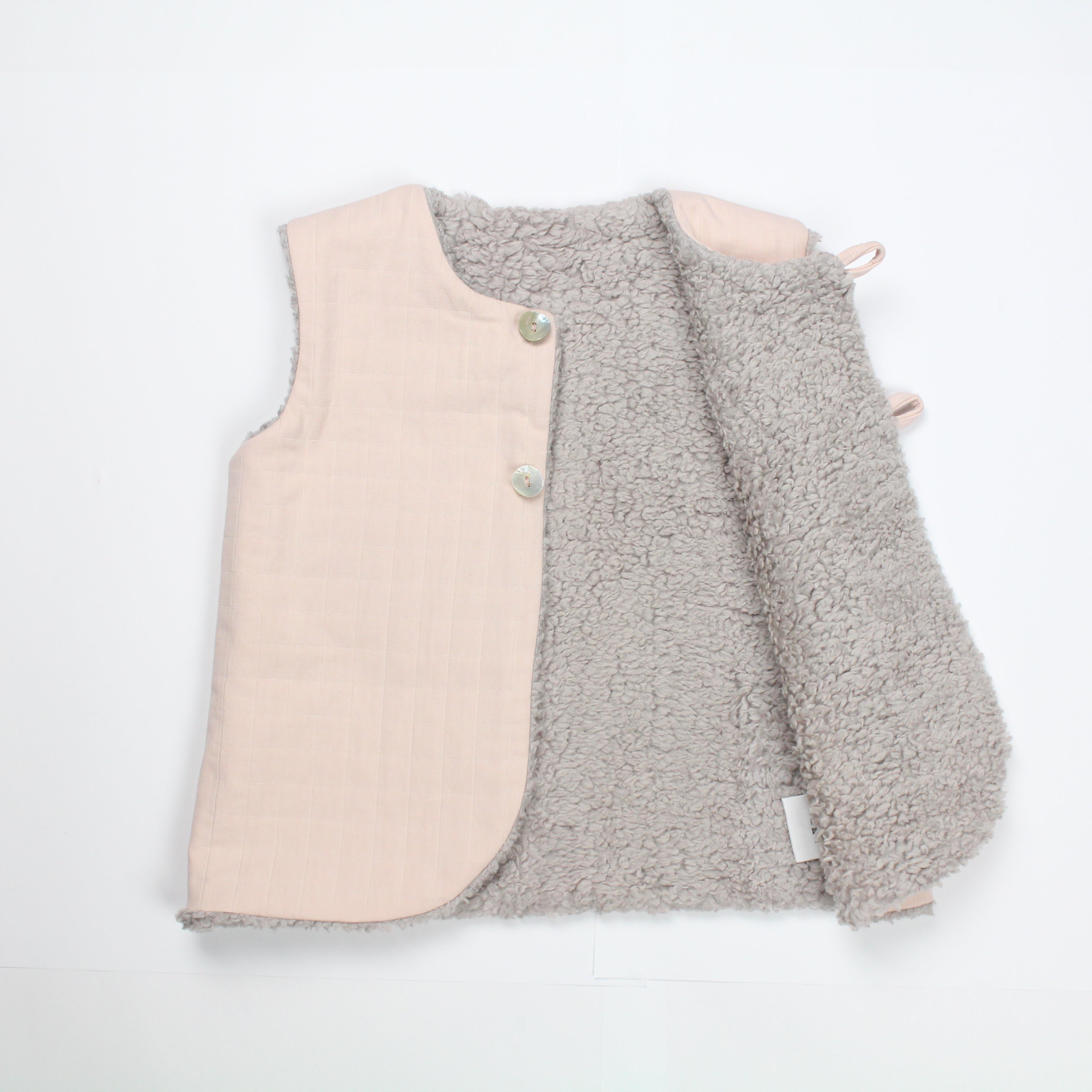 Aulnes gilet sans manche couleur rose poudré, coton labellisé, détail de l'intérieur