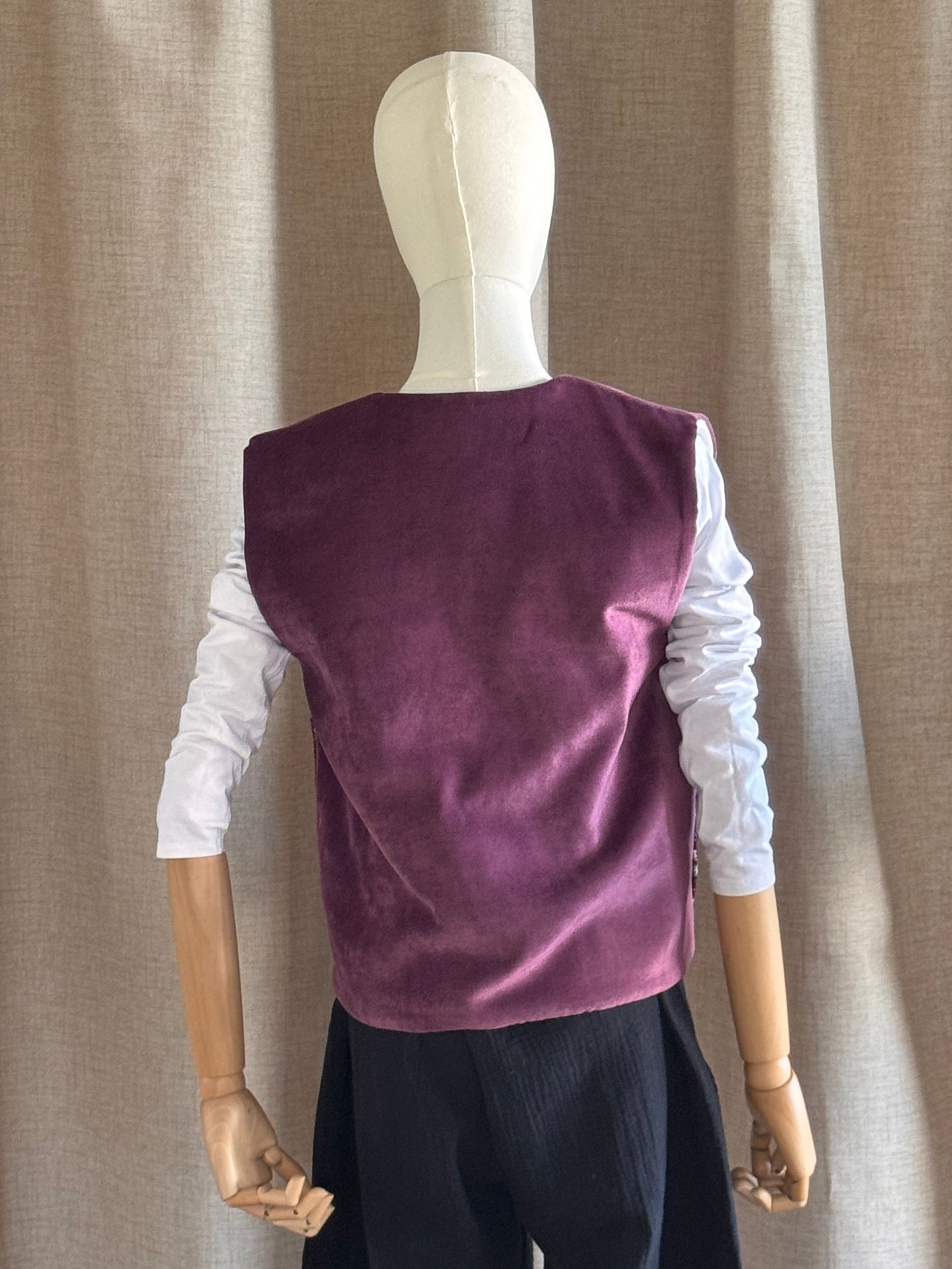 Gilet sans manche velours chenille patchwork prune dos