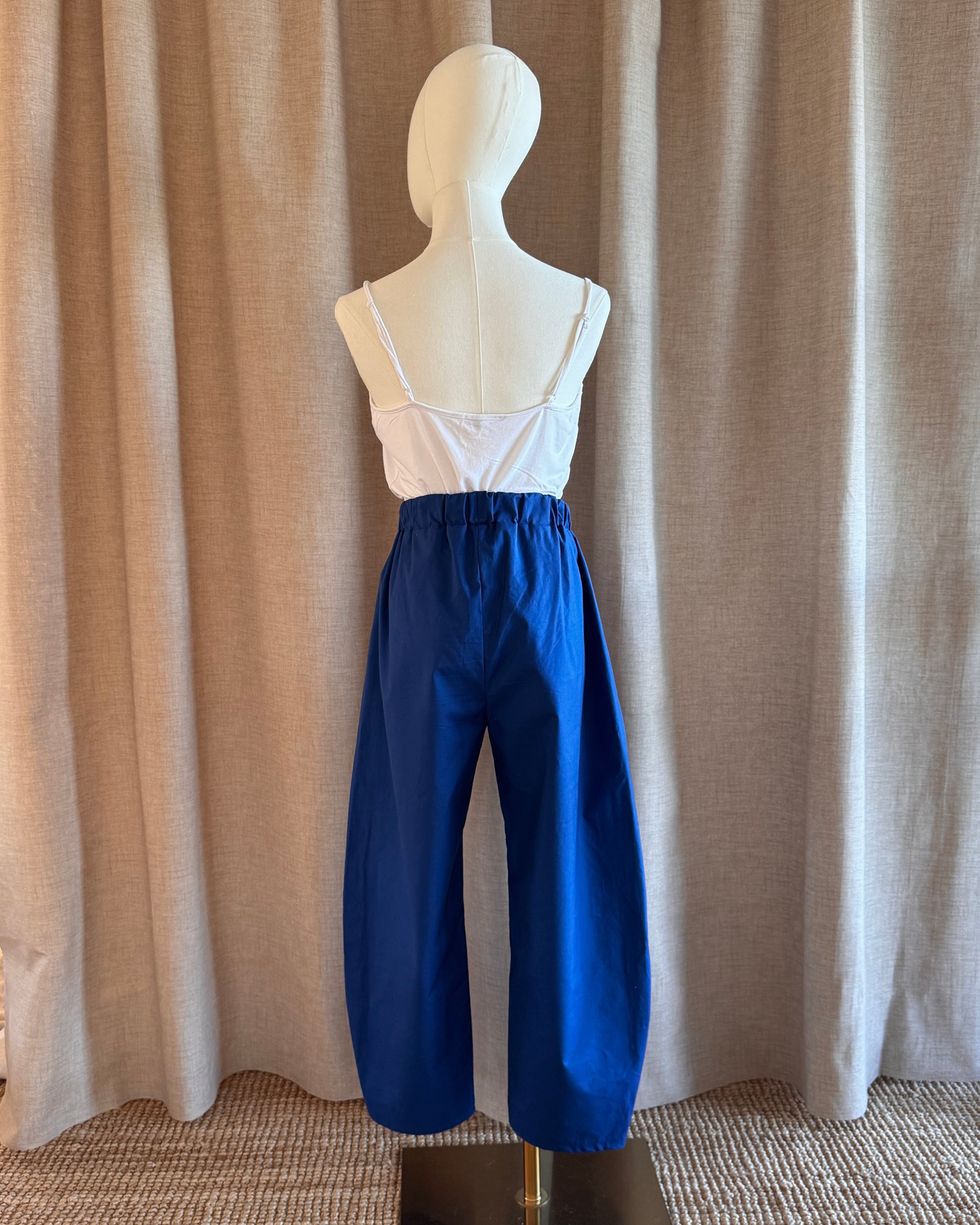 Pantalon Sylene bleu de dos