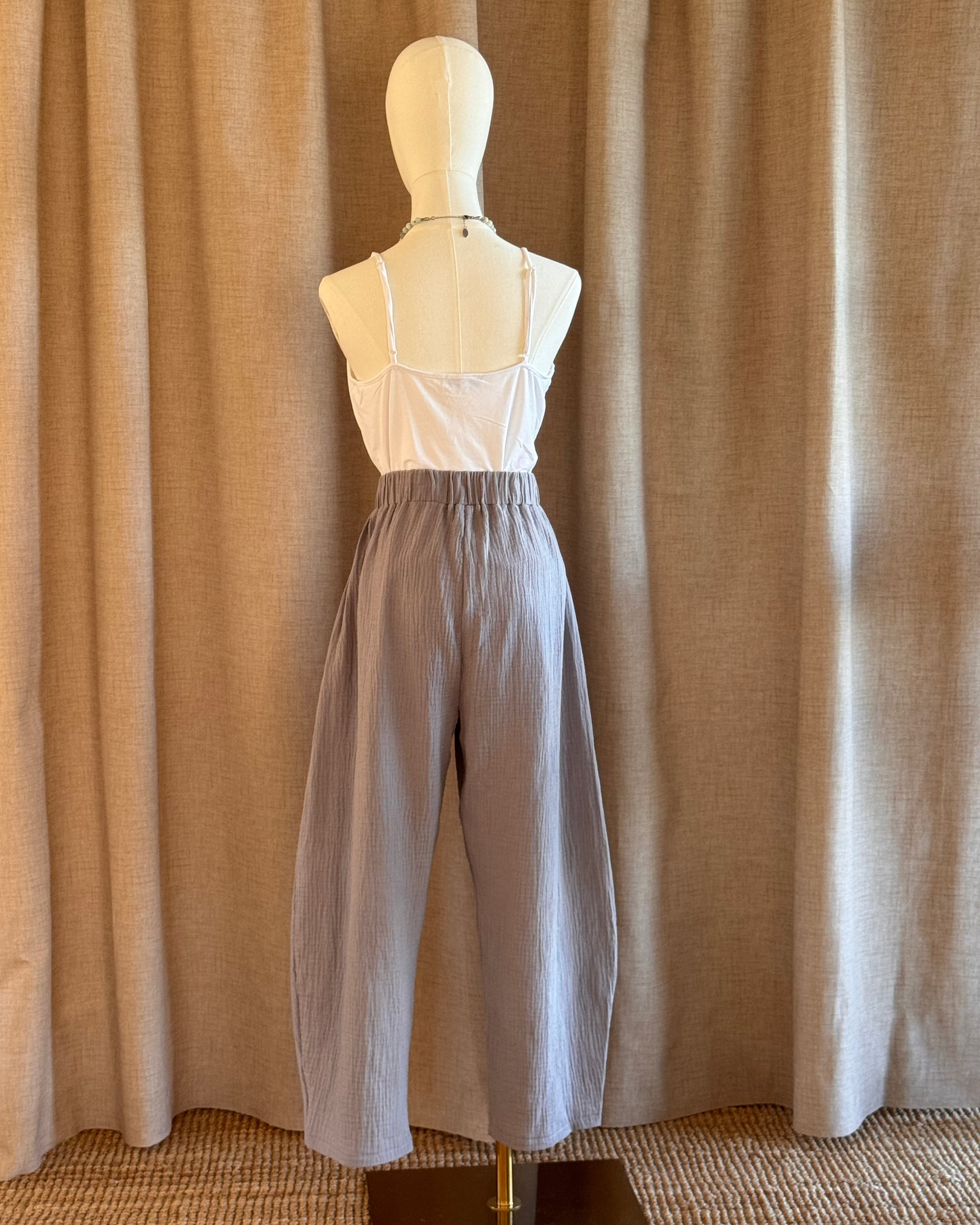 Pantalon barrel leg double gaze galet de riviere de dos