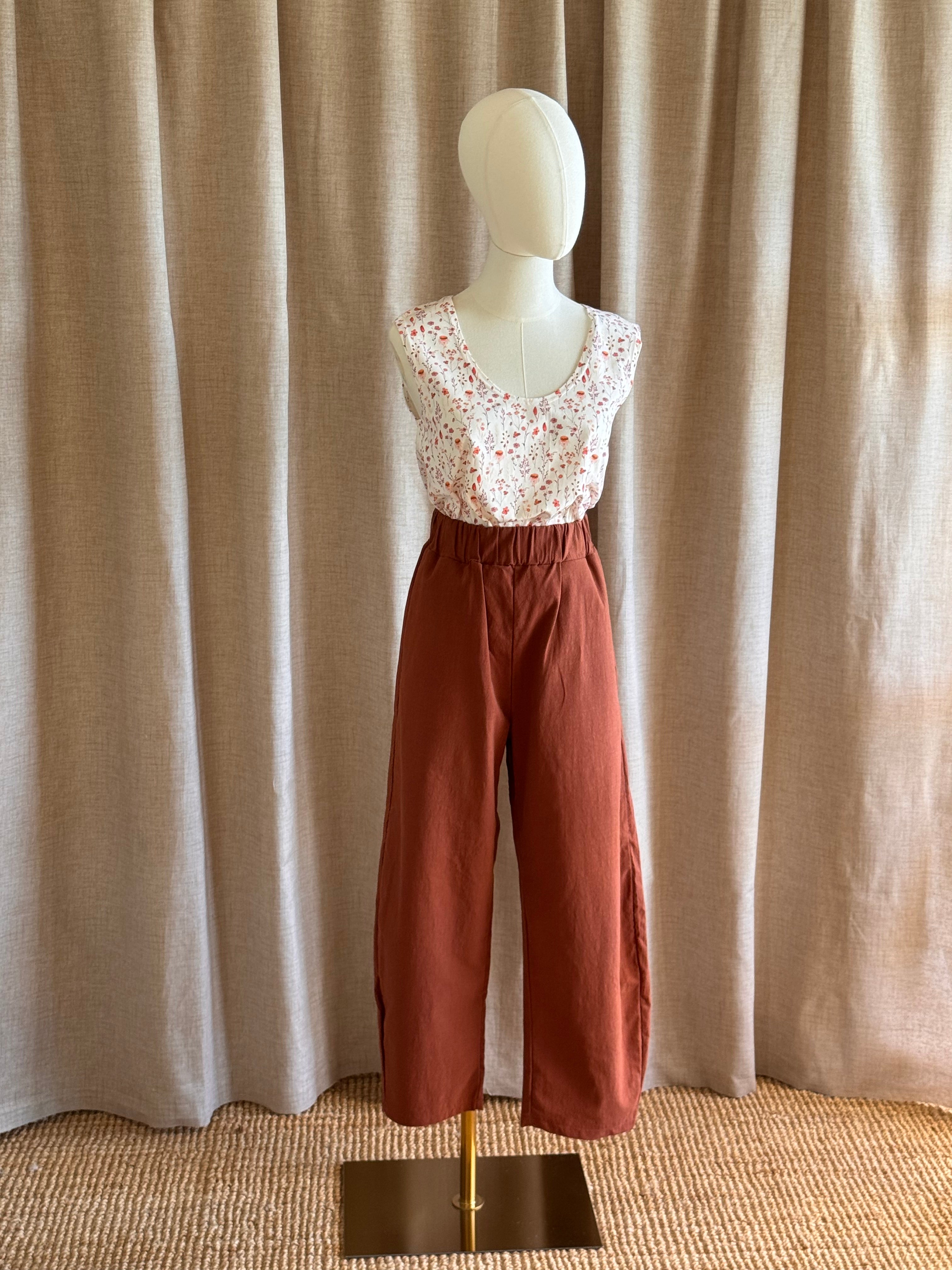 Pantalon barrel leg ocre brule de face